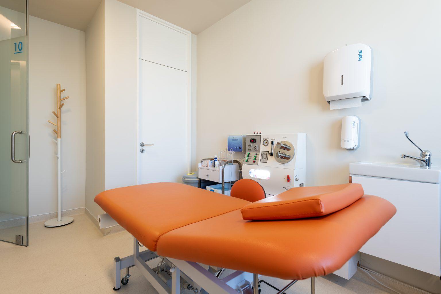 Inside the Pinto Coelho Clinic