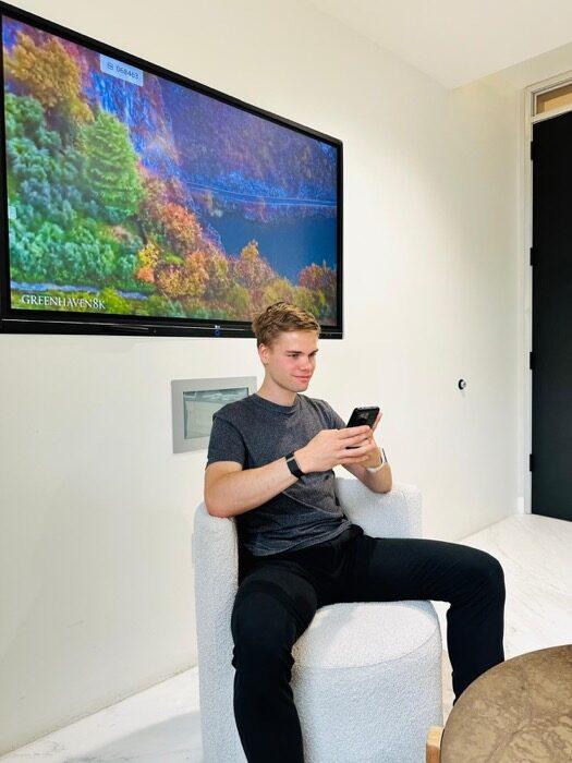 Elio Verhoef in a client lounge at Human Longevity's South San Francisco clinic